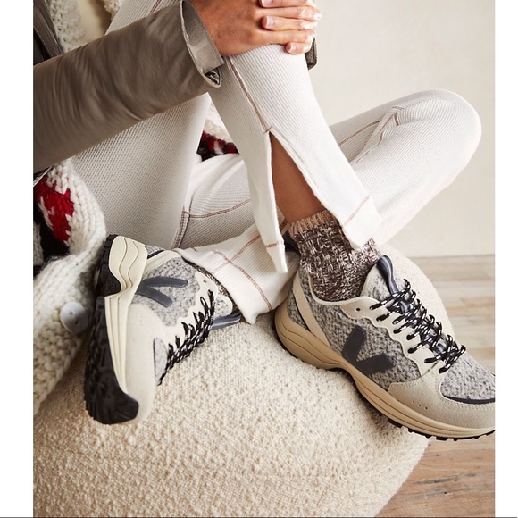 veja trainers flannels